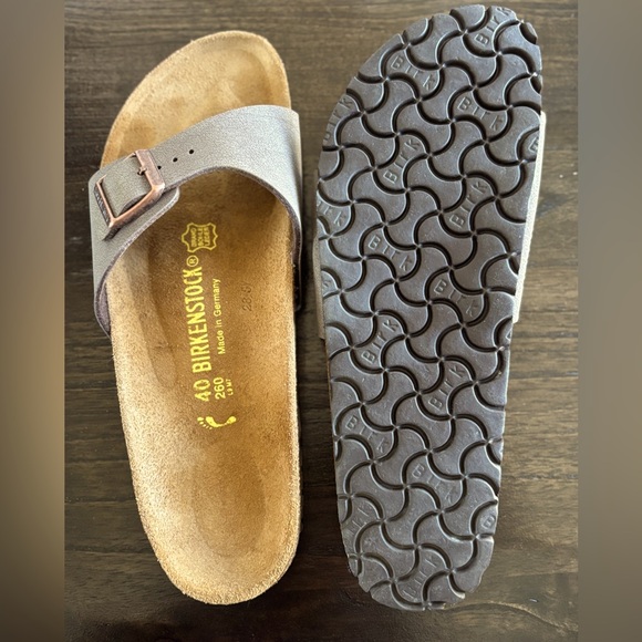 Birkenstock Madrid Women’s Buckle Slide Sandal Mule Leather Mocca EU 40 NEW - Picture 9 of 11